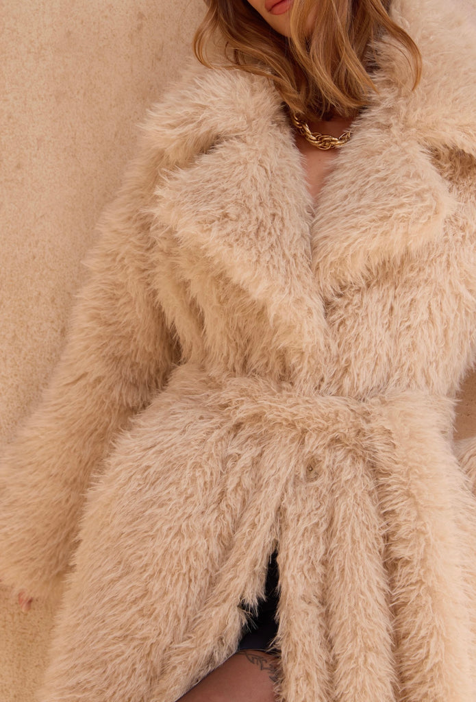 Manteau Fausse Fourrure Beige Wild And Fluffy - Taille 40 - Occasion Parfait état