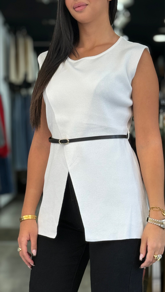 Haut sans manche croisé à ceinture