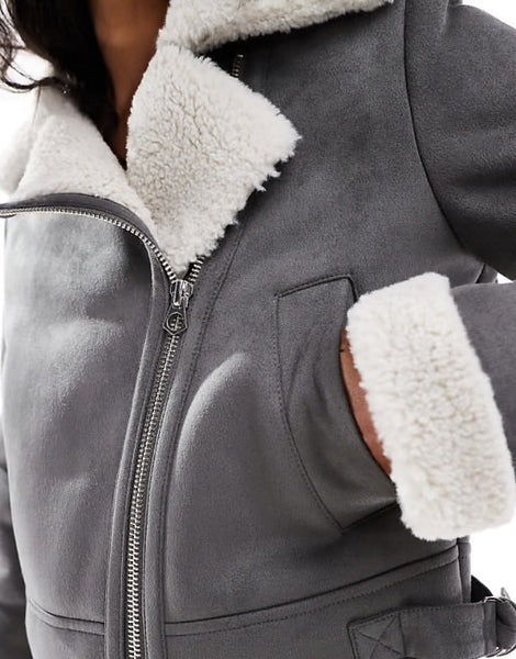 Bombardier stradivarius