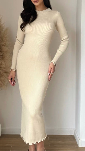 Robe en laine col montant beige