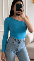 Haut offshoulder bleu ciel