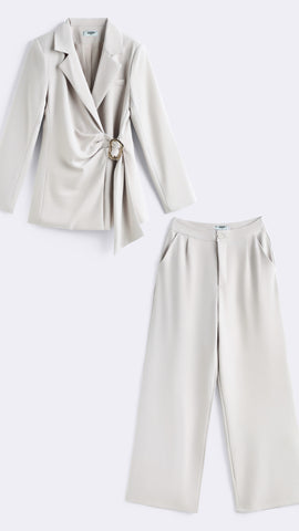 Ensemble gossip avec ceinture doré beige